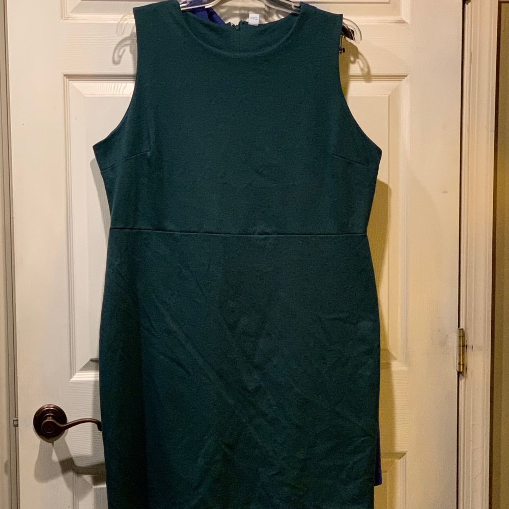 Old Navy Hunter Green Sheath Dress